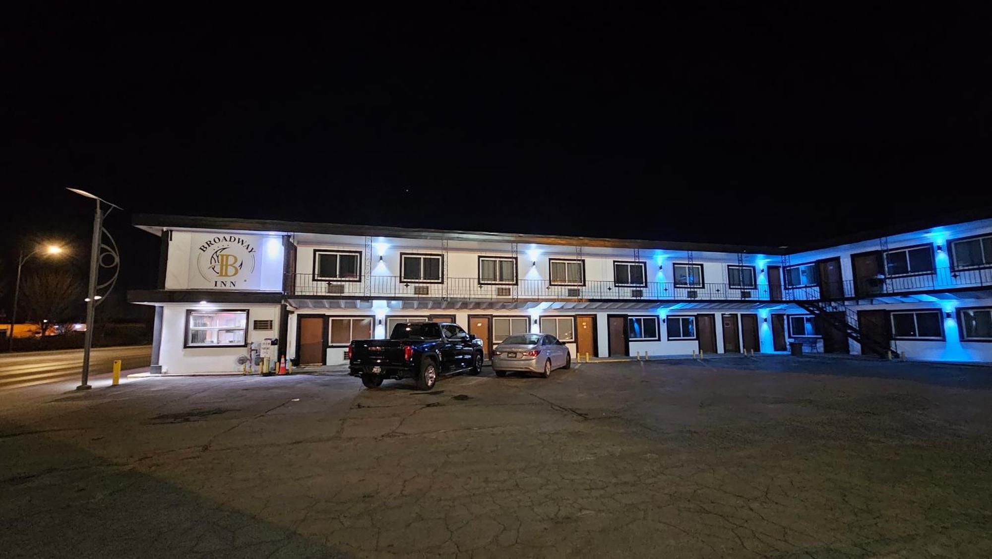 Broadway Inn 카운실 블러프스 외부 사진